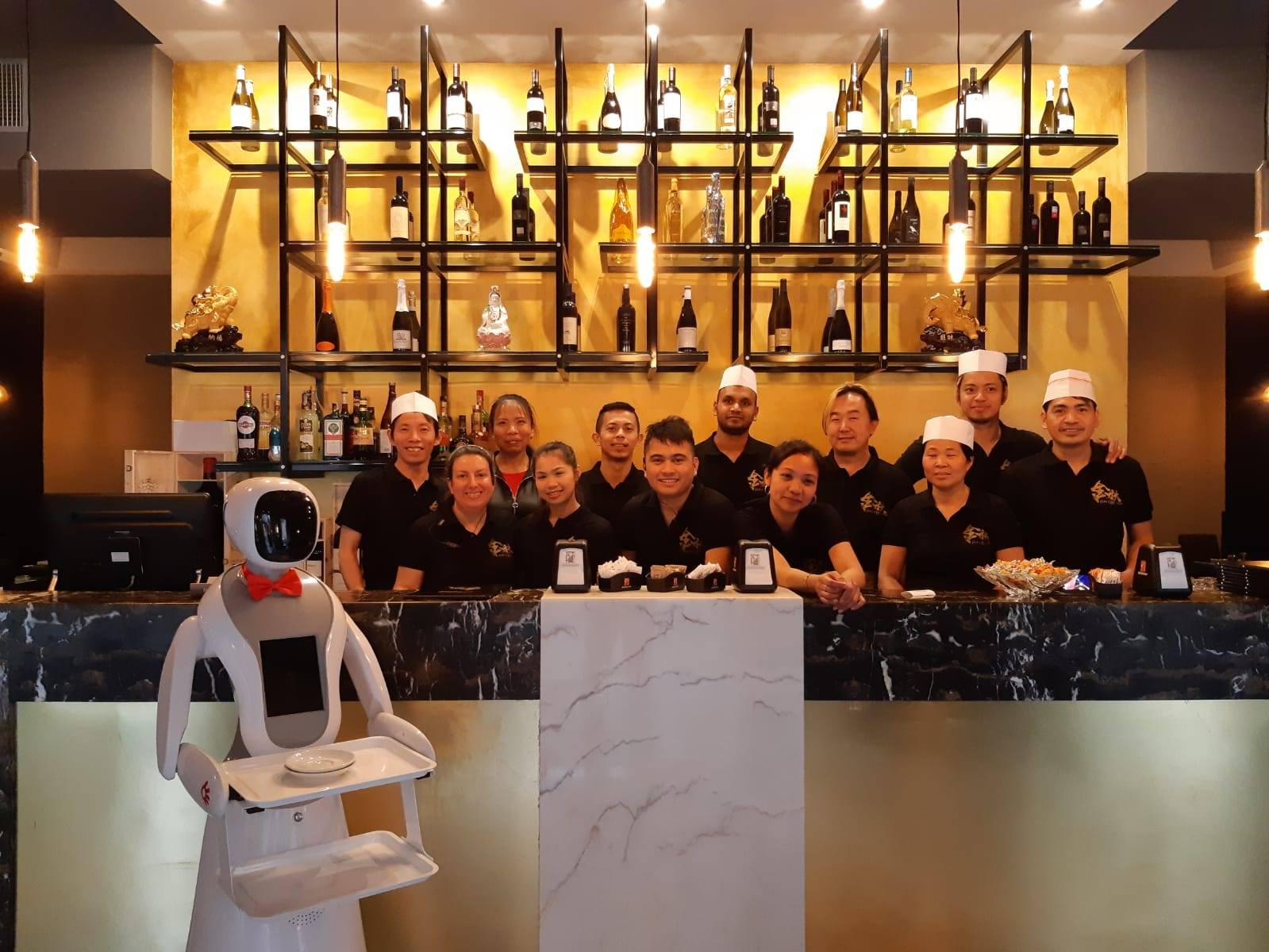 In Sardegna è arrivata la prima cameriera robot