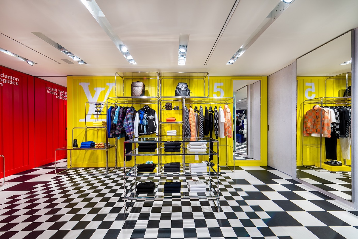 Porta passaporto Louis Vuitton - Abbigliamento e Accessori In vendita a  Milano