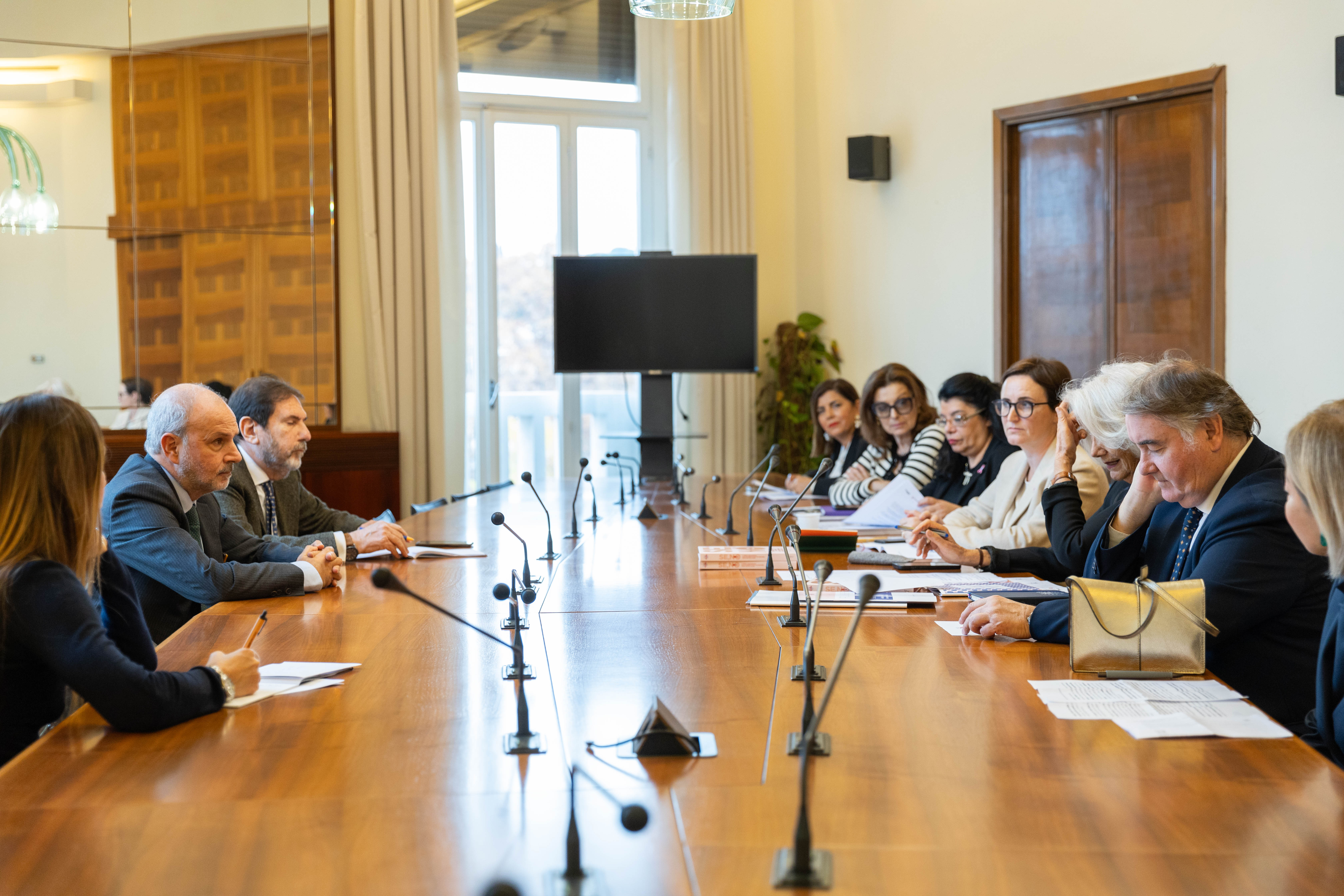 Europa Donna Italia Celebra 30 Anni: Incontro con il Ministro della Salute Schillaci per il Futuro della Sanità