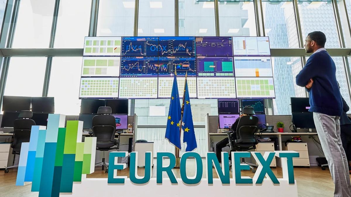 Il bitcoin entra sempre più nella finanza regolamentata: Euronext amplia i servizi di clearing agli Etp sulle cripto