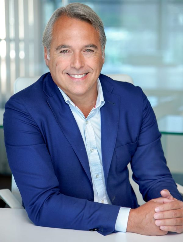 https://static.milanofinanza.it/content_upload/img/2025/04/202504301726247568/alcarazallfunds-455153.jpg