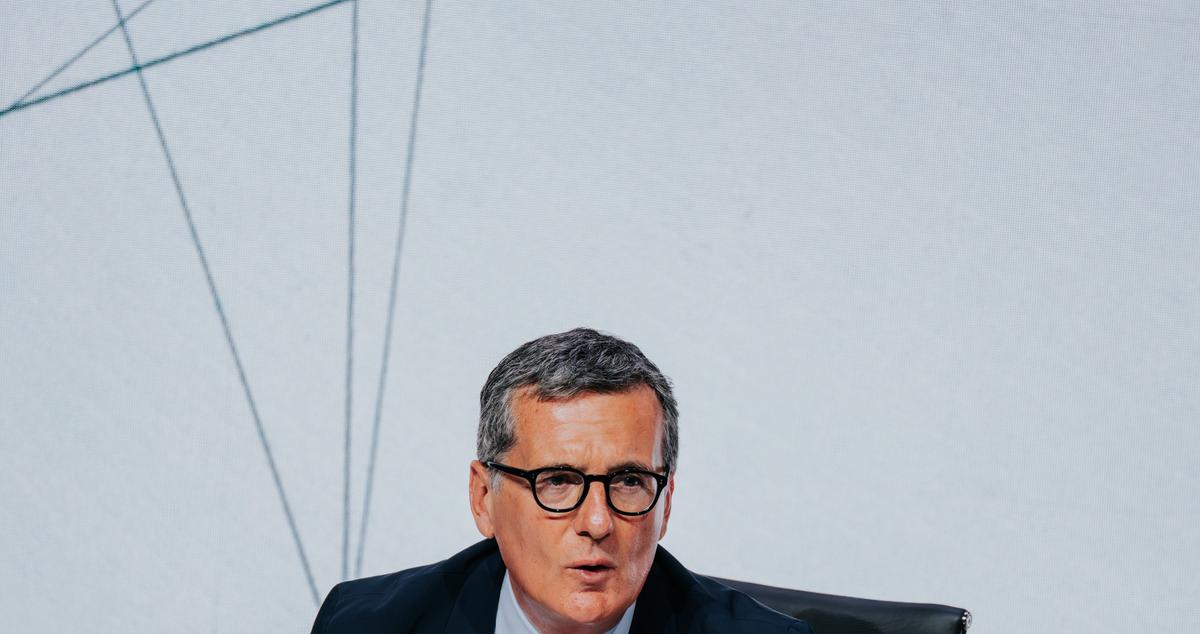 https://static.milanofinanza.it/content_upload/img/2025/04/202504302300479718/_AGEssilorLuxottica20252-136967.jpg