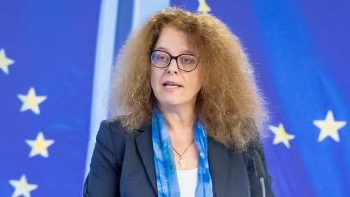 https://static.milanofinanza.it/content_upload/img/2025/05/202505051913267404/IsabelSchnabel3-298219.jpg
