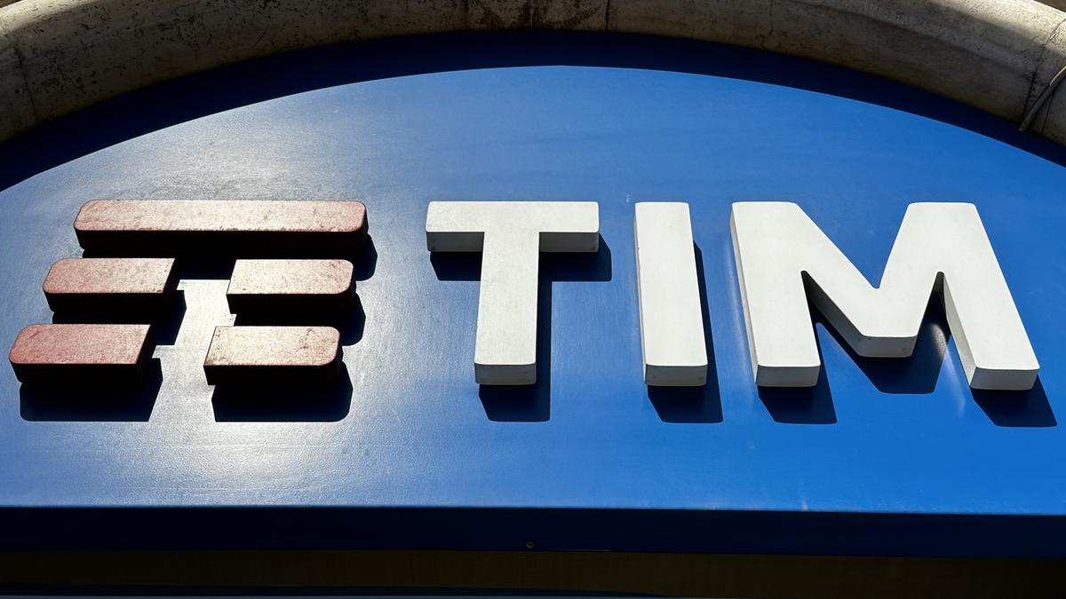 https://static.milanofinanza.it/content_upload/img/2025/05/202505060859343089/Imagoeconomica_1920498-965431.jpg