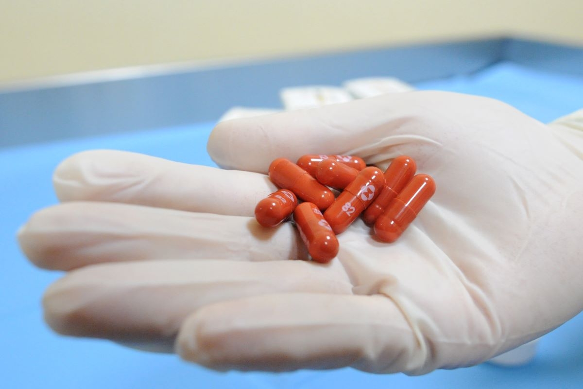 https://static.milanofinanza.it/content_upload/img/2025/05/202505061103333093/farmaci-690844.jpg