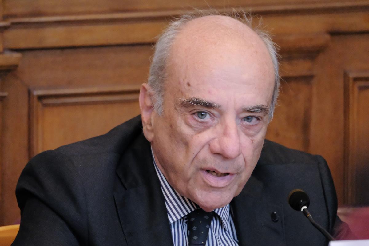 https://static.milanofinanza.it/content_upload/img/2025/05/202505071718107812/NicolaRossi-399867.jpg