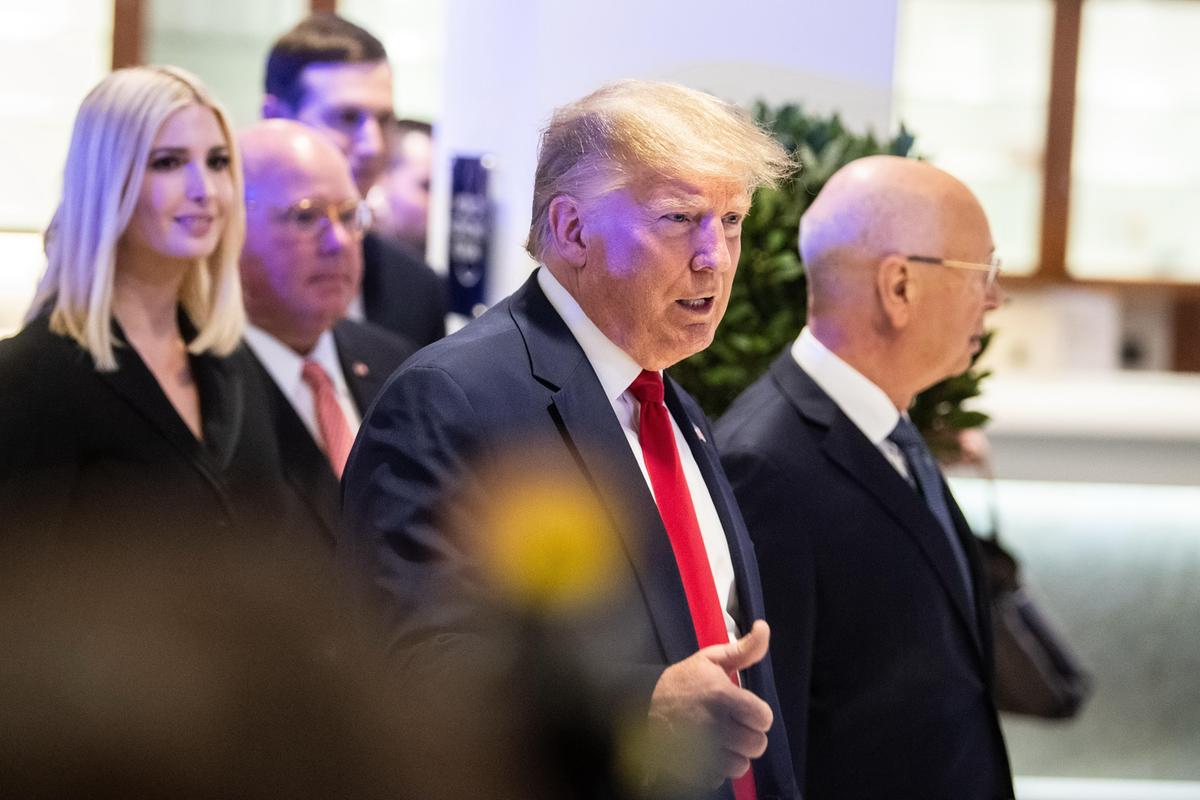 https://static.milanofinanza.it/content_upload/img/2025/05/202505101446238452/trump2-721238.jpg