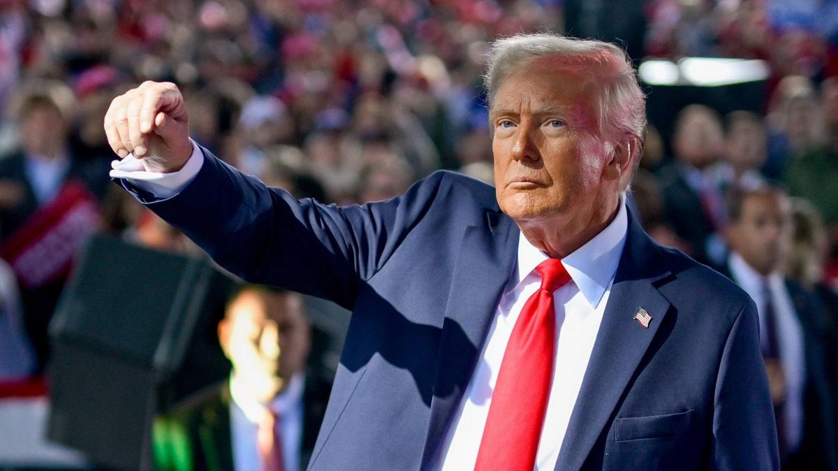 https://static.milanofinanza.it/content_upload/img/2025/05/202505121011089843/trump4-458727.jpg