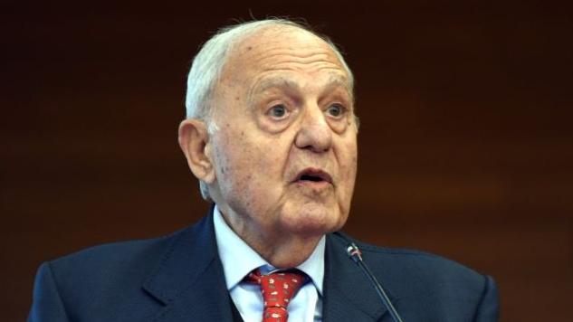 https://static.milanofinanza.it/content_upload/img/2025/05/202505152011445429/PaoloSavona-490685.jpg