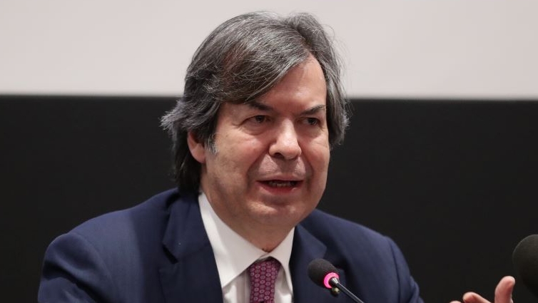 https://static.milanofinanza.it/content_upload/img/2025/05/202505161823398106/CarloMessina2-541498.jpg