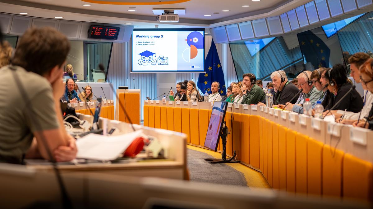 https://static.milanofinanza.it/content_upload/img/2025/05/202505181933028932/20240517-PANELEU-Day1-Pannel3-4-785426.jpg
