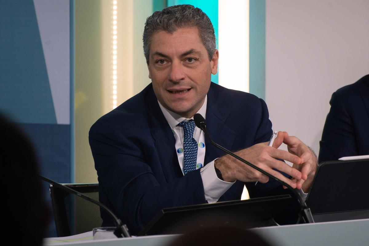 https://static.milanofinanza.it/content_upload/img/2025/05/202505212212309197/LucaPassacfoSnamnuova-570282.jpeg