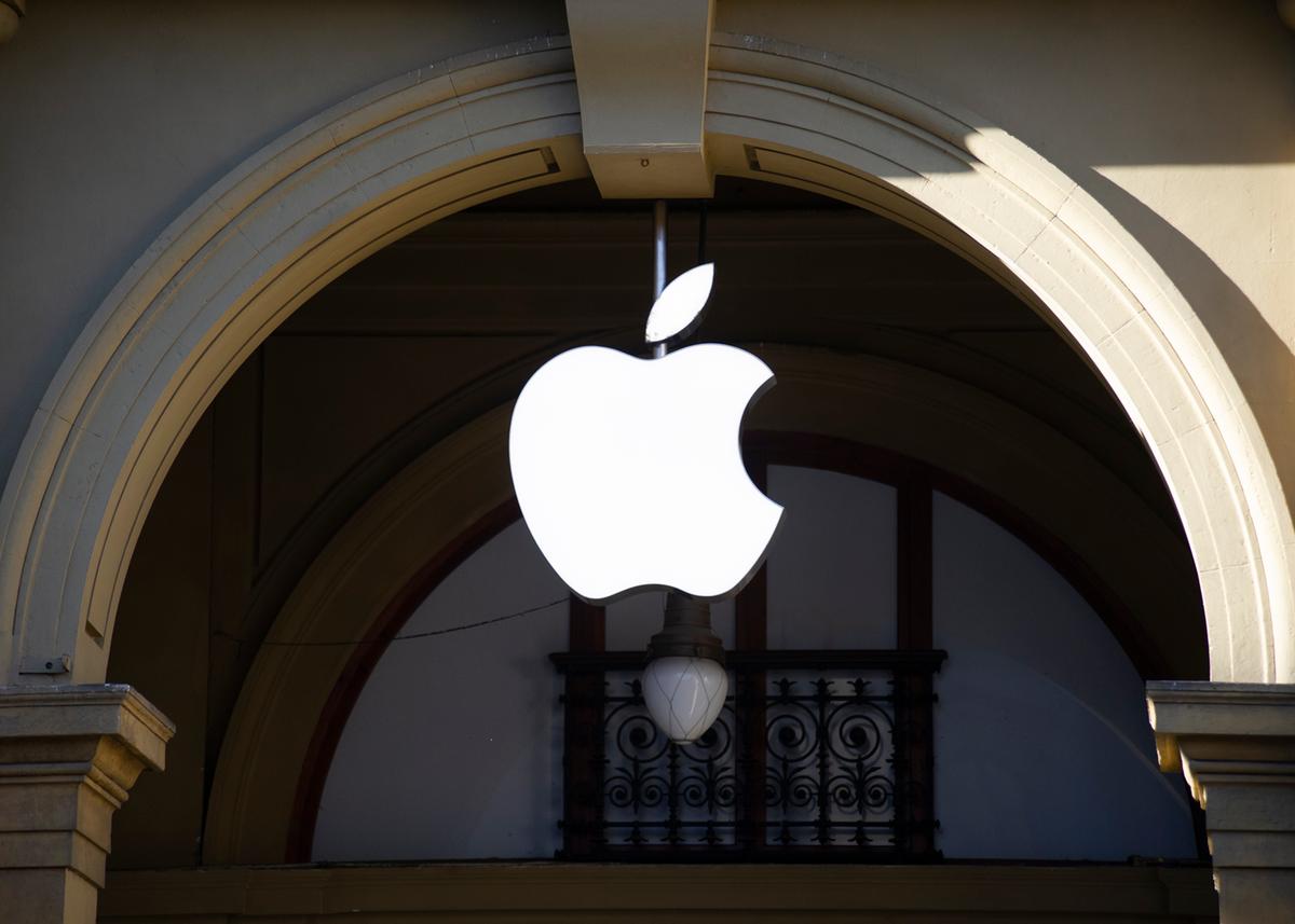 https://static.milanofinanza.it/content_upload/img/2025/06/202506021513214545/apple2-662780.jpg