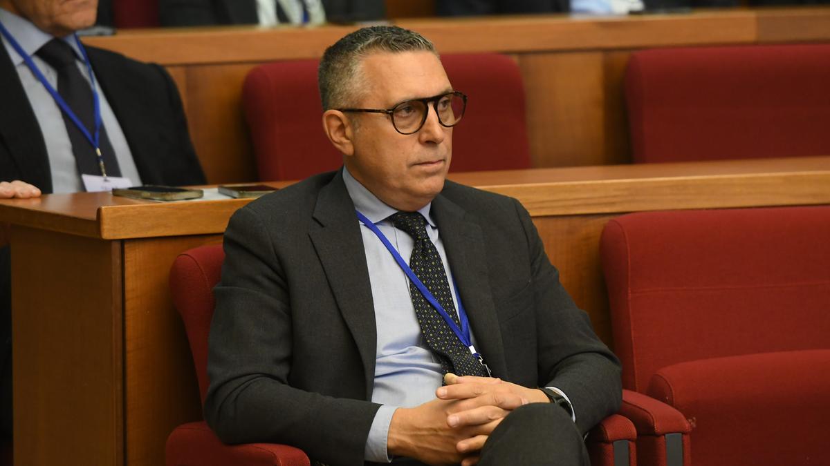 https://static.milanofinanza.it/content_upload/img/2025/06/202506111311319487/Imagoeconomica_2335799-108159.jpg