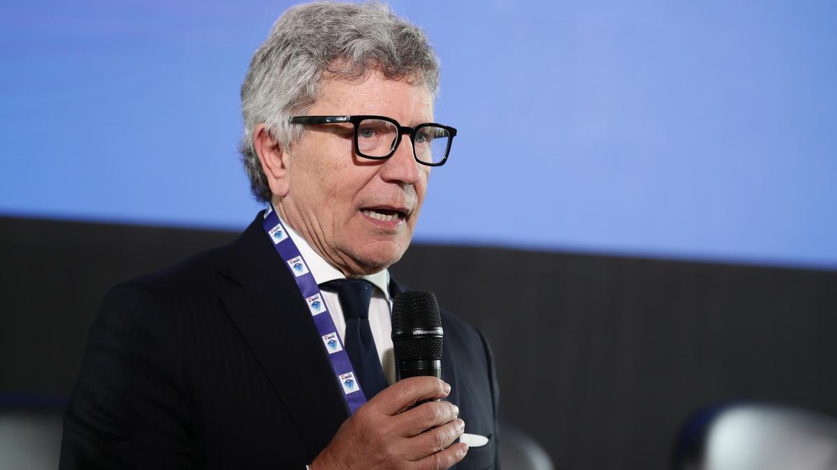 https://static.milanofinanza.it/content_upload/img/2025/06/202506111609504103/Imagoeconomica_2426898-841006.jpg