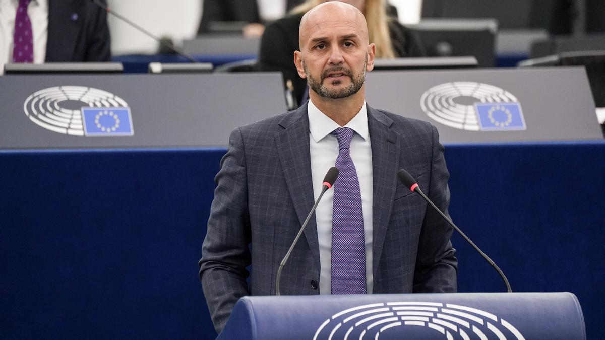 https://static.milanofinanza.it/content_upload/img/2025/06/202506191753132055/Imagoeconomica_2444832-678204.jpg
