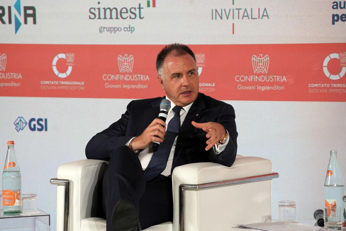 https://static.milanofinanza.it/content_upload/img/2025/06/202506221842011075/OrsiniConfindustria-877728.jpg