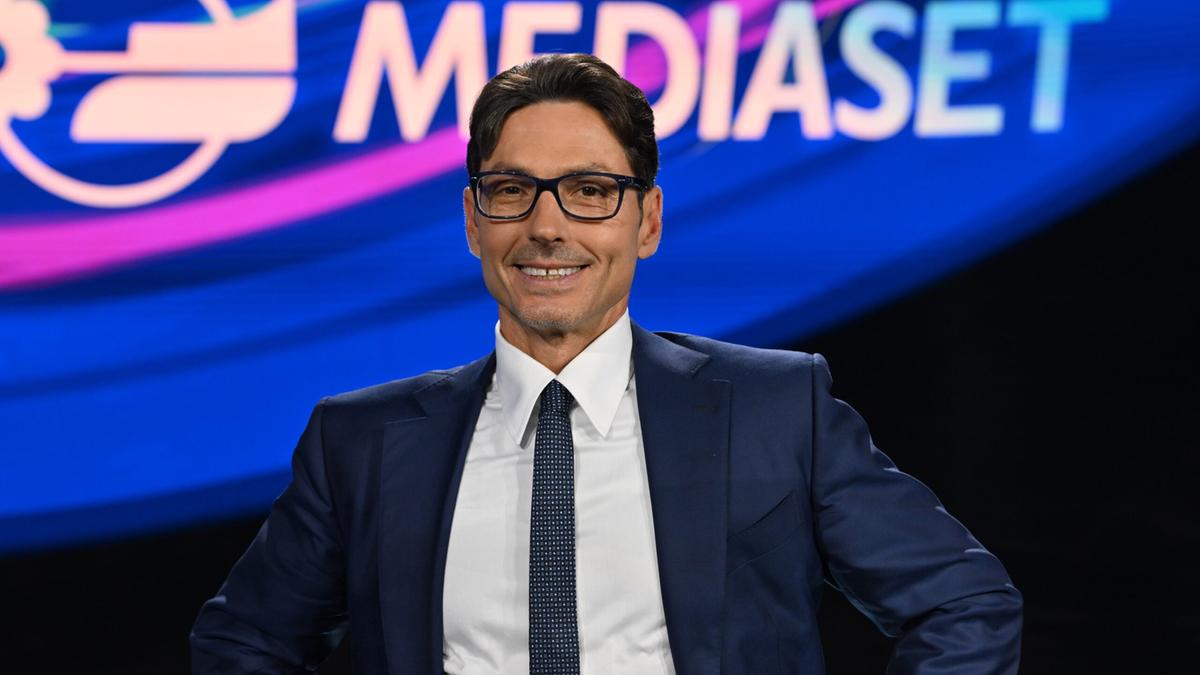https://static.milanofinanza.it/content_upload/img/2025/06/202506241157408919/Pier-Silvio-Berlusconi-2-scaled-686314.jpg