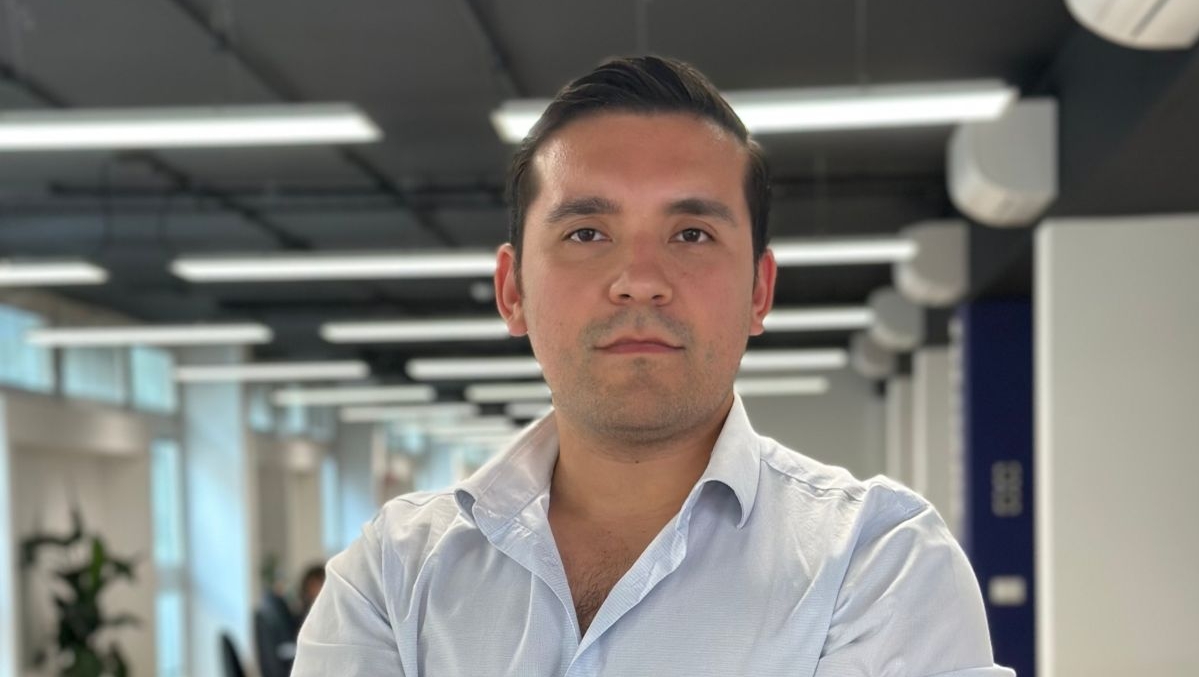 https://static.milanofinanza.it/content_upload/img/2025/07/202507030846065308/Santiago-733689.jpg