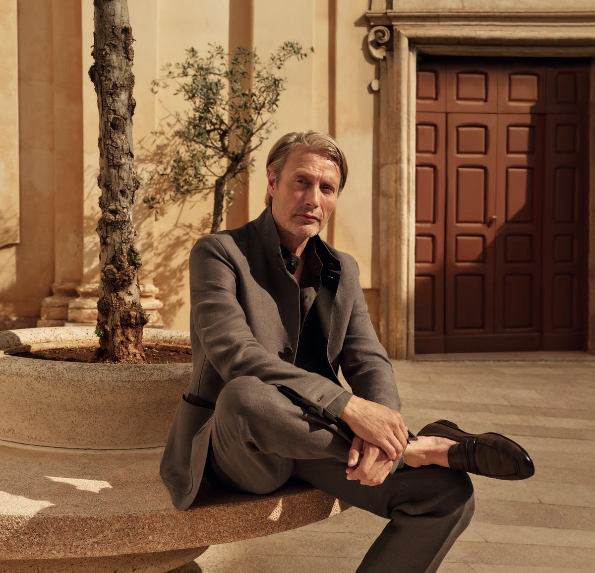 https://static.milanofinanza.it/content_upload/img/2025/07/202507111117455009/241025_ZEGNA_SHOT_25_0021-402913.jpg