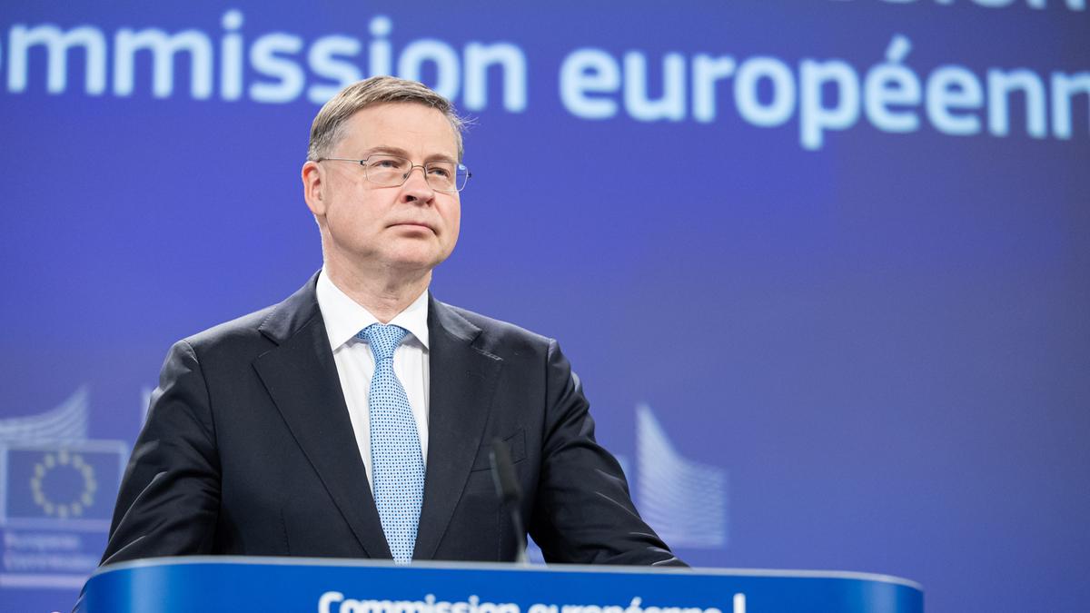 https://static.milanofinanza.it/content_upload/img/2025/07/202507112124015490/Imagoeconomica_24523331-638585.jpg