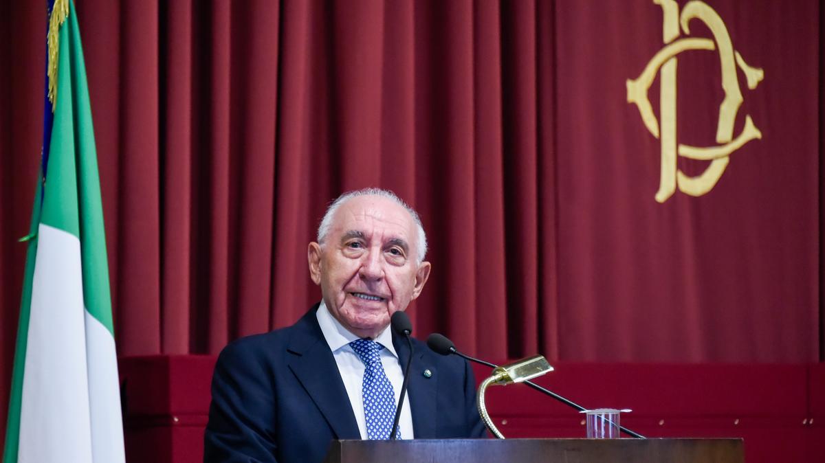 https://static.milanofinanza.it/content_upload/img/2025/07/202507151429358412/Imagoeconomica_2505747-176584.jpg