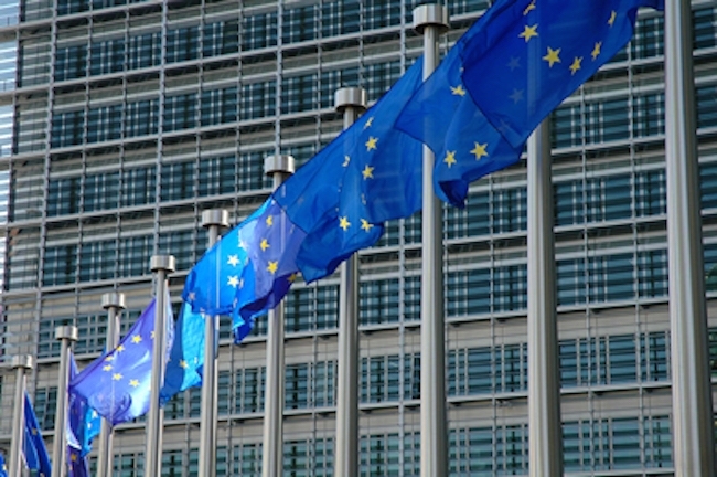 https://static.milanofinanza.it/content_upload/img/2025/07/202507171851337295/commissione-europea-695211-347814-881833.jpg