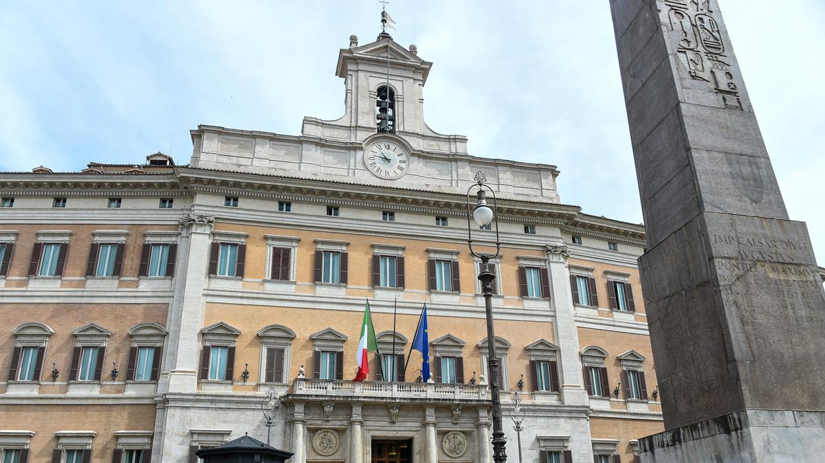 https://static.milanofinanza.it/content_upload/img/2025/07/202507181800501409/Imagoeconomica_2447887-403584.jpg