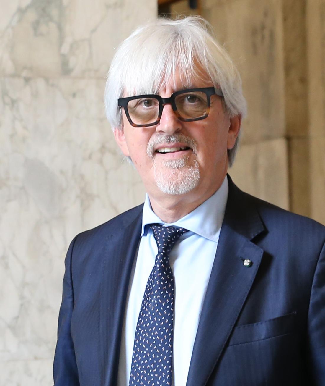 https://static.milanofinanza.it/content_upload/img/2025/07/202507182137356739/Imagoeconomica_2435251-270009.jpg