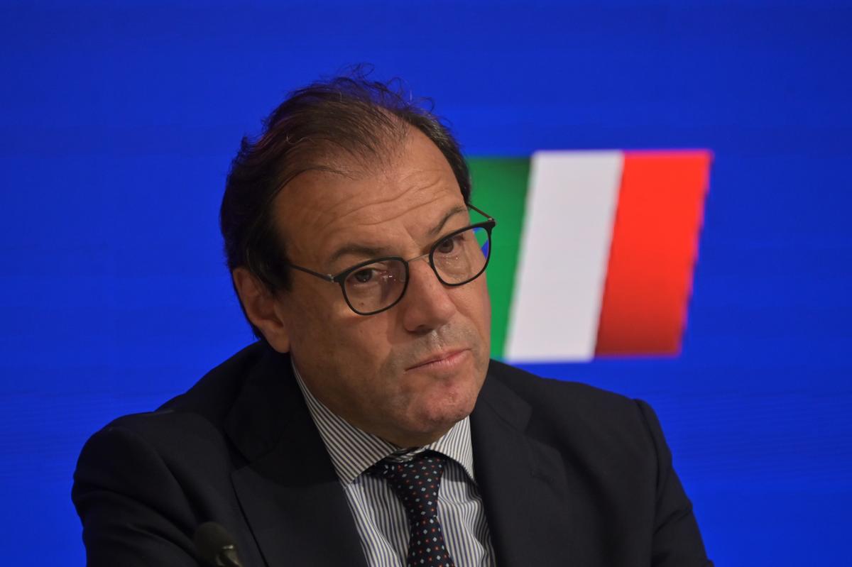https://static.milanofinanza.it/content_upload/img/2025/07/202507251749198923/MaurizioLeo-199439.jpg