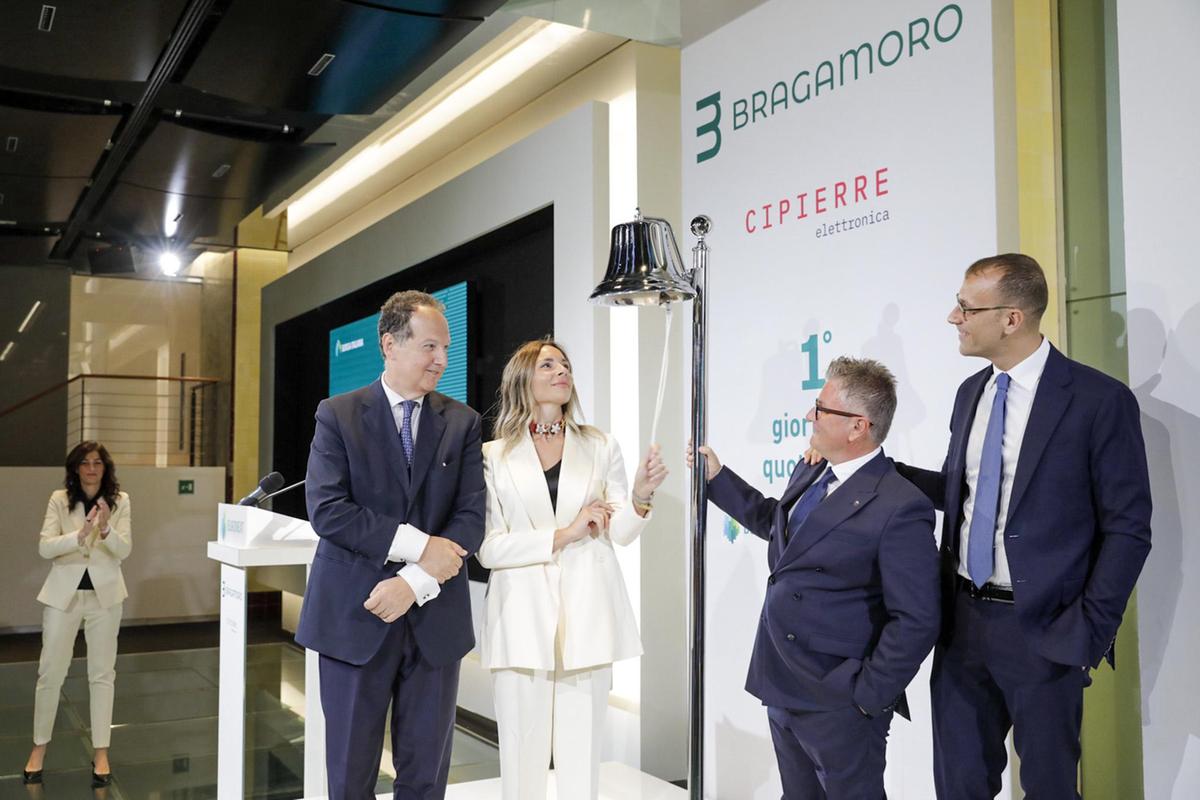 https://static.milanofinanza.it/content_upload/img/2025/07/202507311249546622/CampanelladasxNardelloBellantePassanisiPetrigliano-116602.jpeg