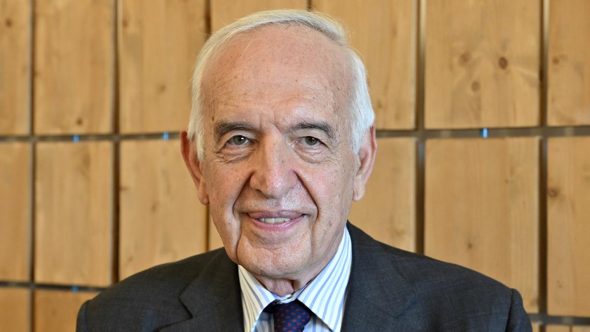 https://static.milanofinanza.it/content_upload/img/2025/07/202507311947121205/Imagoeconomica_2499366-572345.jpg