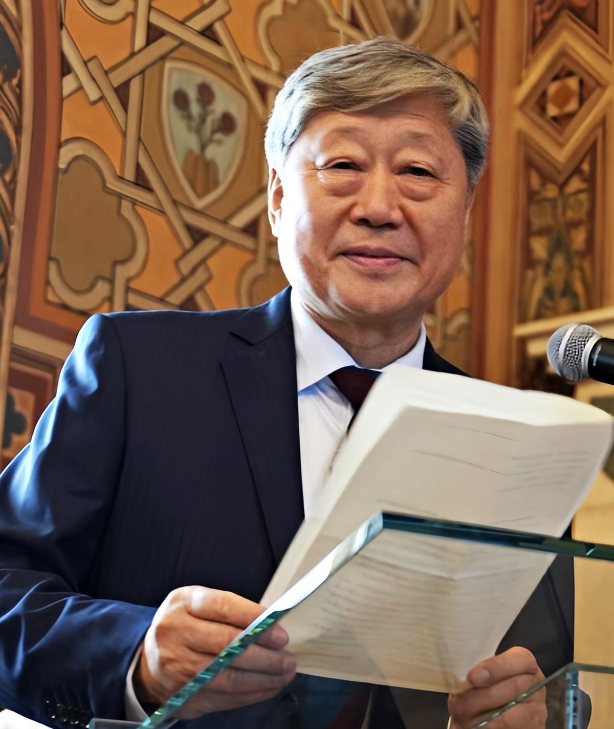https://static.milanofinanza.it/content_upload/img/2025/08/202508011947208898/FotoZhang-701798.jpg