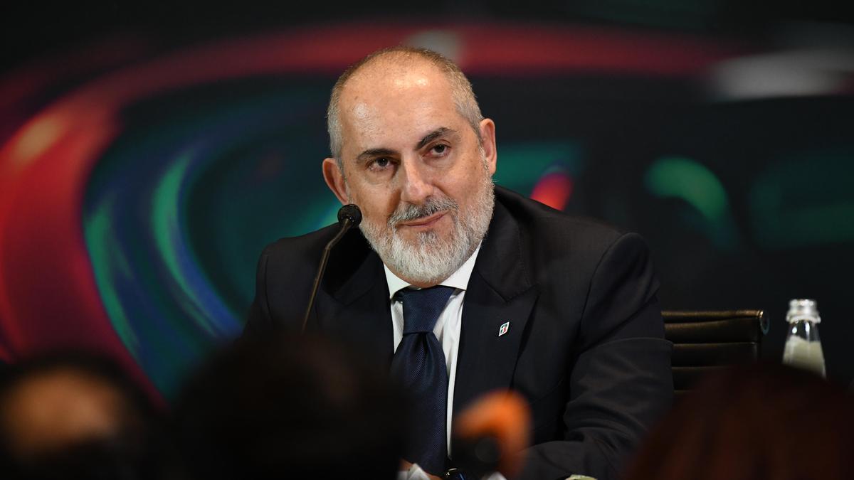 https://static.milanofinanza.it/content_upload/img/2025/08/202508041732033788/FotoADFSDonnarumma_-880434.jpeg
