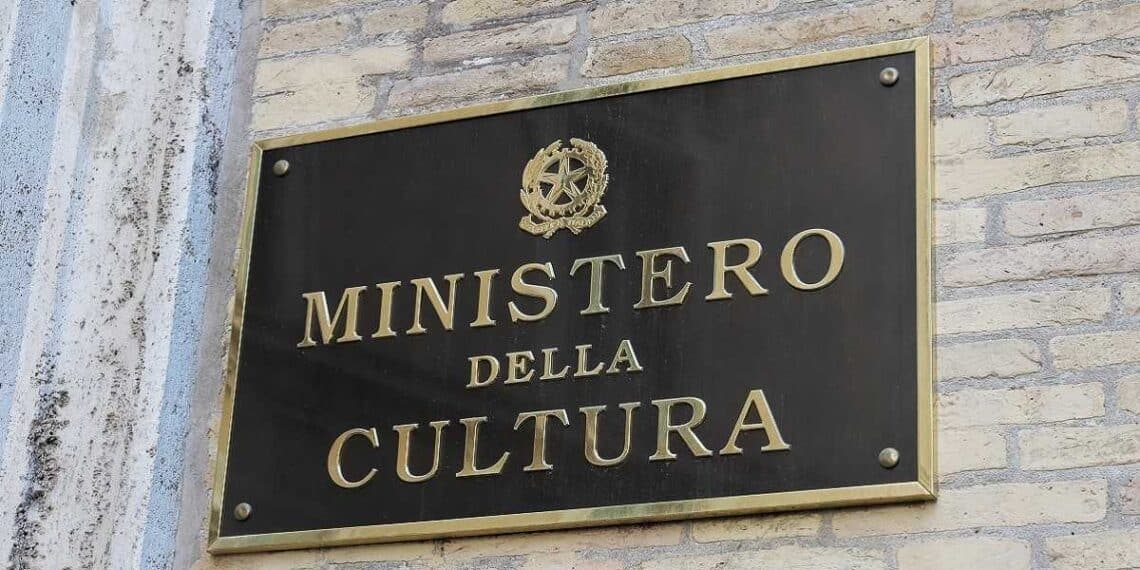 https://static.milanofinanza.it/content_upload/img/2025/08/202508051124164418/ministero-cultura-767780.jpg