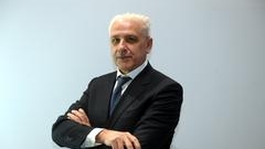 https://static.milanofinanza.it/content_upload/img/2025/08/202508051412283028/onecmse034309c-2045-4fdb-ba83-b42eb7c26a9ab4ef1348-5d21-46b2-92cb-e9409af9620b-158603.jpeg