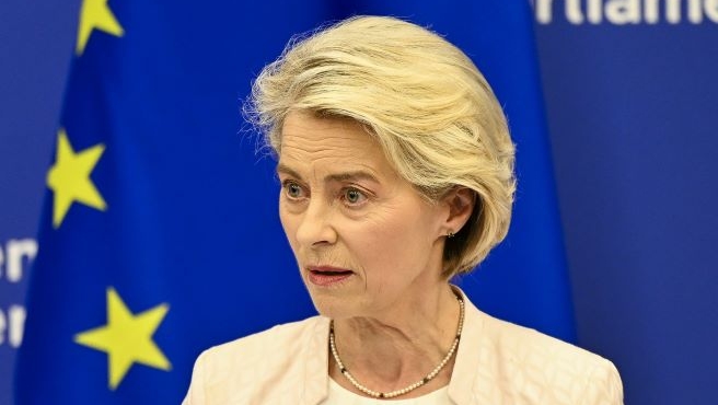 https://static.milanofinanza.it/content_upload/img/2025/08/202508181901255680/UrsulavonderLeyen-922421.jpg