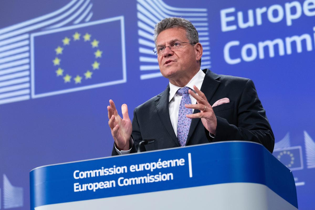 https://static.milanofinanza.it/content_upload/img/2025/08/202508211312358013/Imagoeconomica_2514931-851732.jpg
