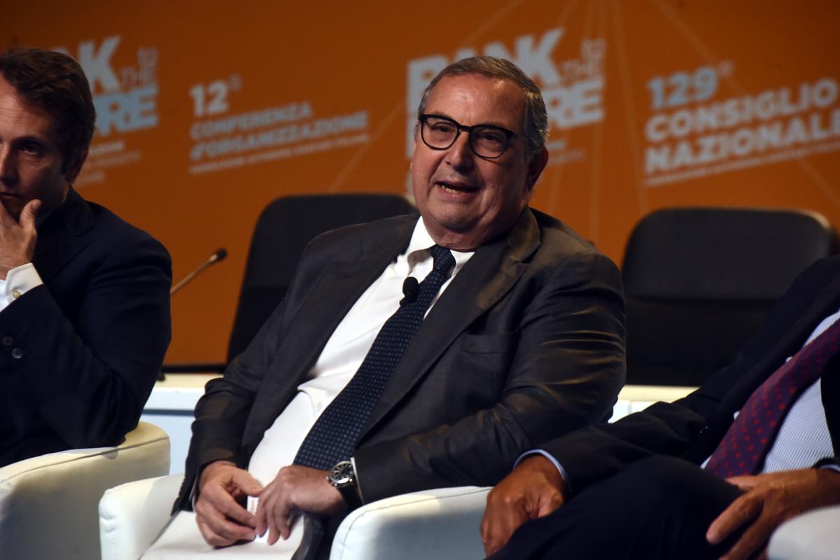 https://static.milanofinanza.it/content_upload/img/2025/09/202509081108197629/Imagoeconomica_2462682-895895.jpg