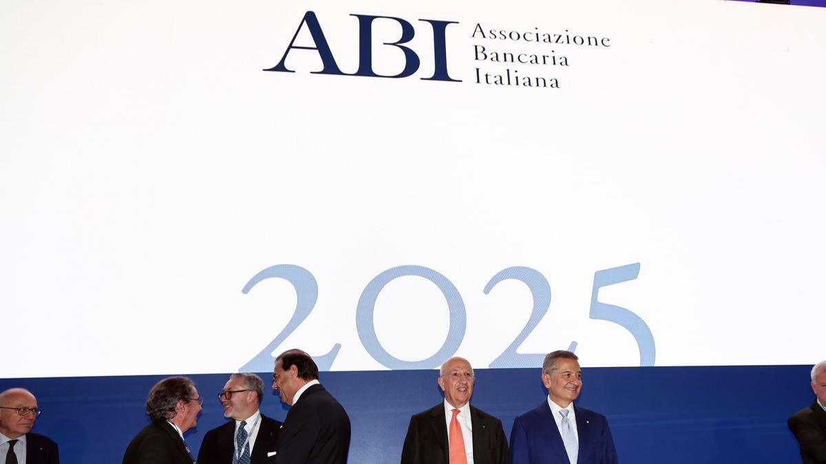 https://static.milanofinanza.it/content_upload/img/2025/09/202509161838031235/Imagoeconomica_2503742-980156.jpg