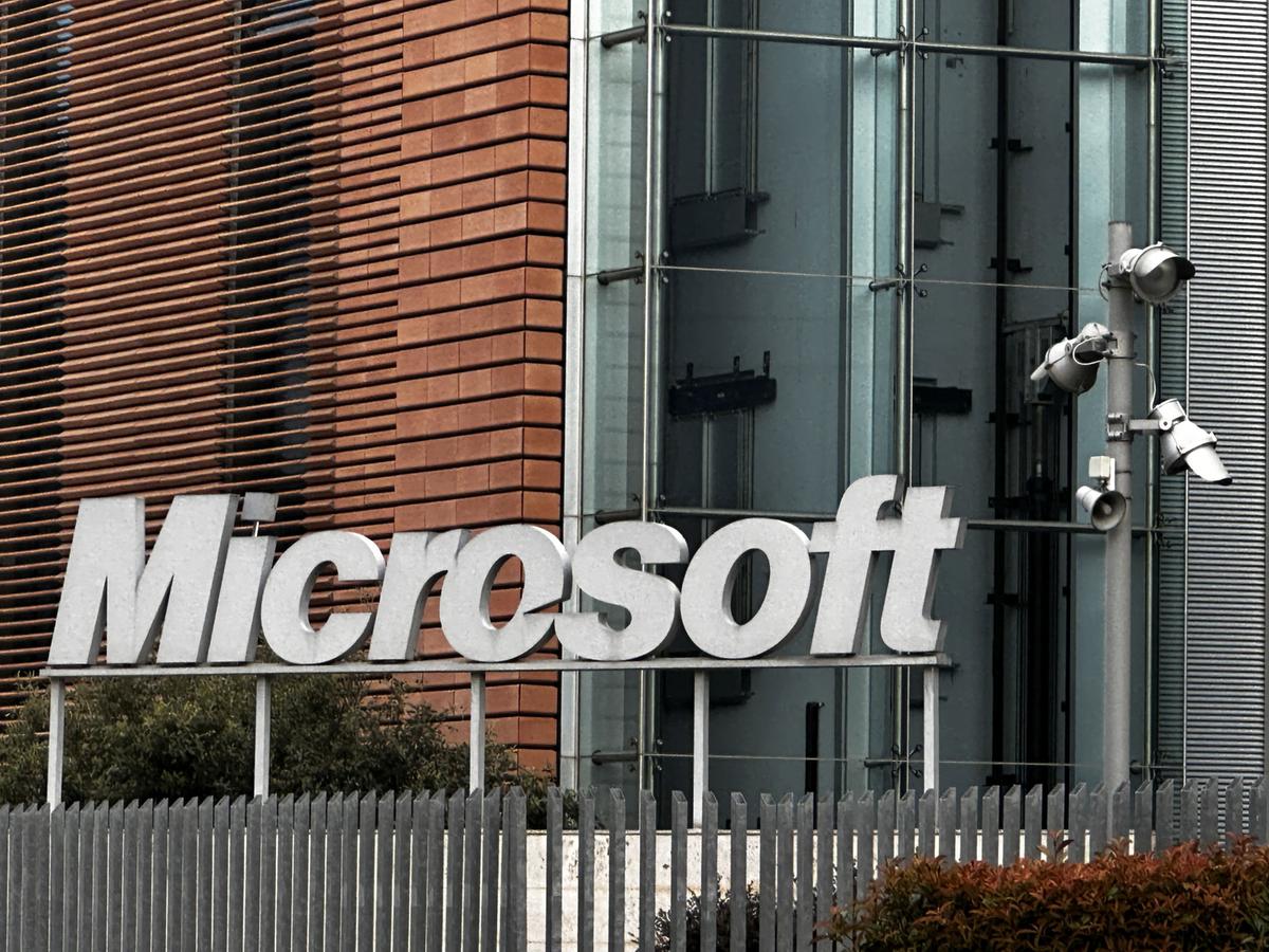 https://static.milanofinanza.it/content_upload/img/2025/09/202509181914264088/Microsoftlogo-245278.jpg