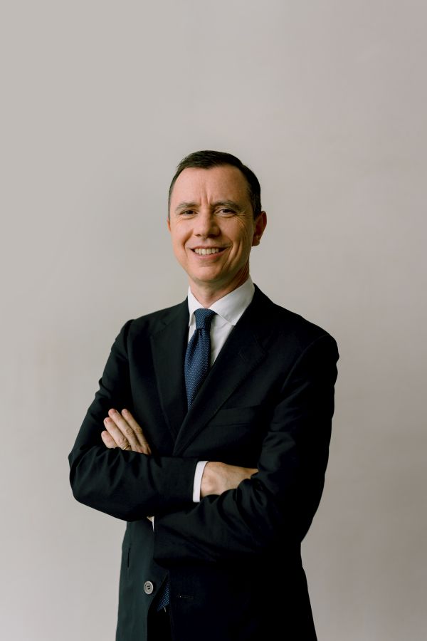 https://static.milanofinanza.it/content_upload/img/2025/09/202509191543332293/brandaubs-826565.jpg