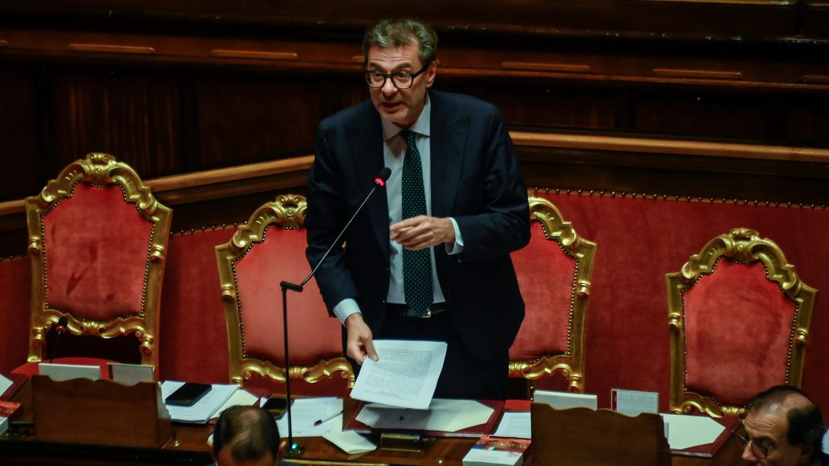 https://static.milanofinanza.it/content_upload/img/2025/09/202509251615298396/Imagoeconomica_2540409-375452.jpg