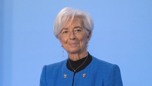 https://static.milanofinanza.it/content_upload/img/2025/10/202510011110397925/ChristineLagarde17-305481.jpg