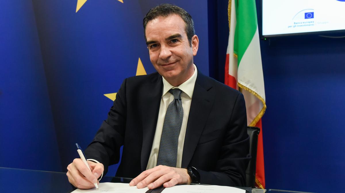https://static.milanofinanza.it/content_upload/img/2025/10/202510061807031386/Imagoeconomica_2364914-894406.jpg