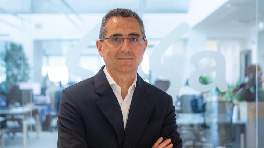 https://static.milanofinanza.it/content_upload/img/2025/10/202510080928496224/AlessandroFabbroni_CEO_Sesa-399708.jpg