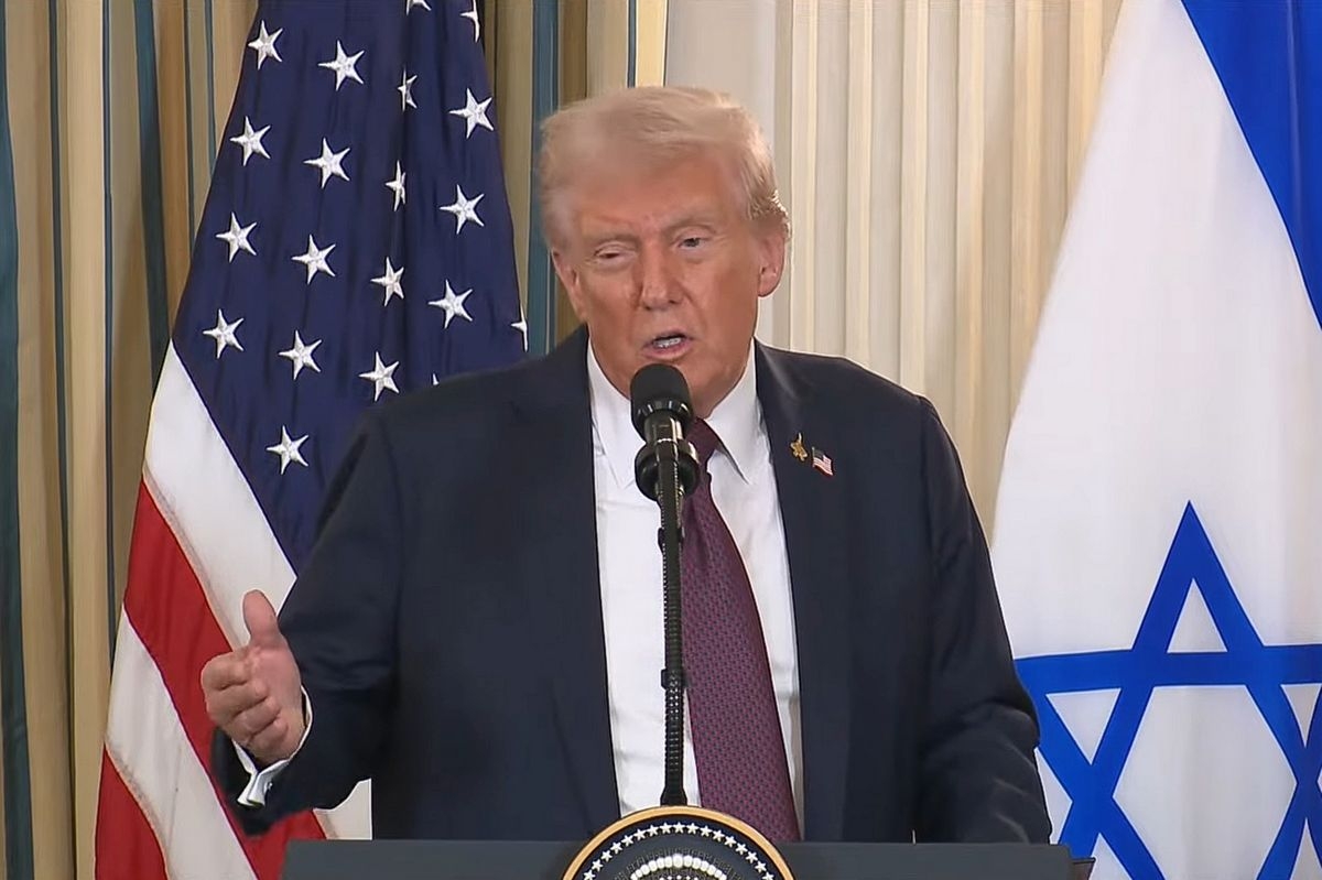 https://static.milanofinanza.it/content_upload/img/2025/10/202510090736088105/DonaldTrump-587837.jpg