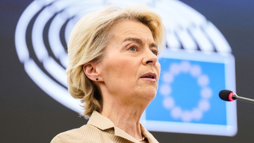 https://static.milanofinanza.it/content_upload/img/2025/10/202510091922464919/UrsulavonderLeyen2-176968.jpg