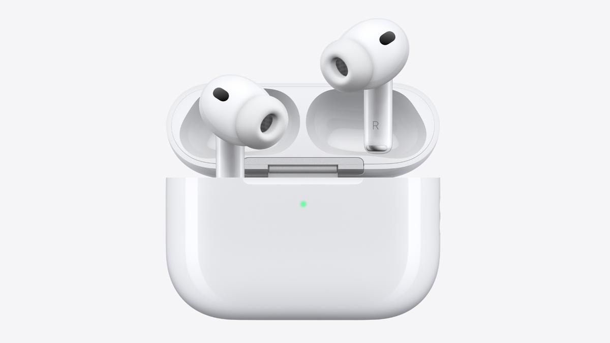 https://static.milanofinanza.it/content_upload/img/2025/10/202510101201452062/AppleAirPodsPro3-961981.jpg