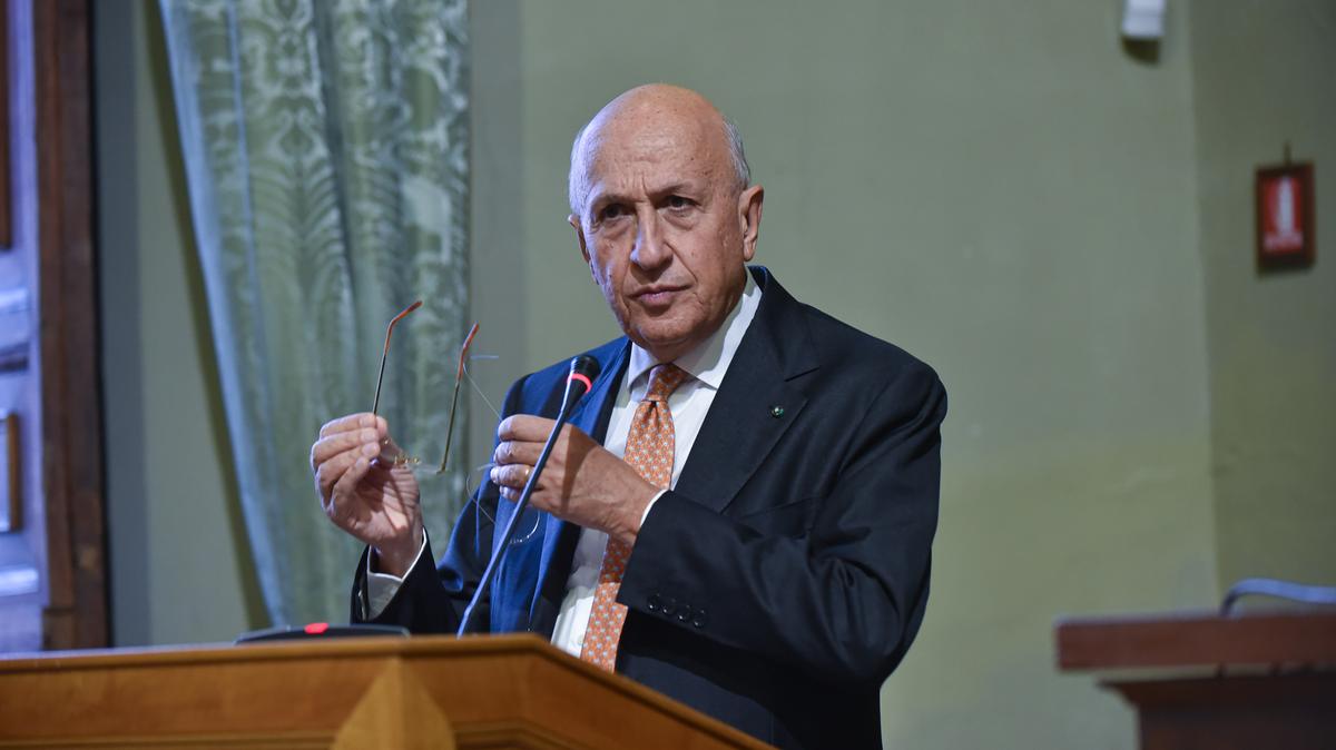 https://static.milanofinanza.it/content_upload/img/2025/10/202510150705201292/Imagoeconomica_2551423-250884.jpg